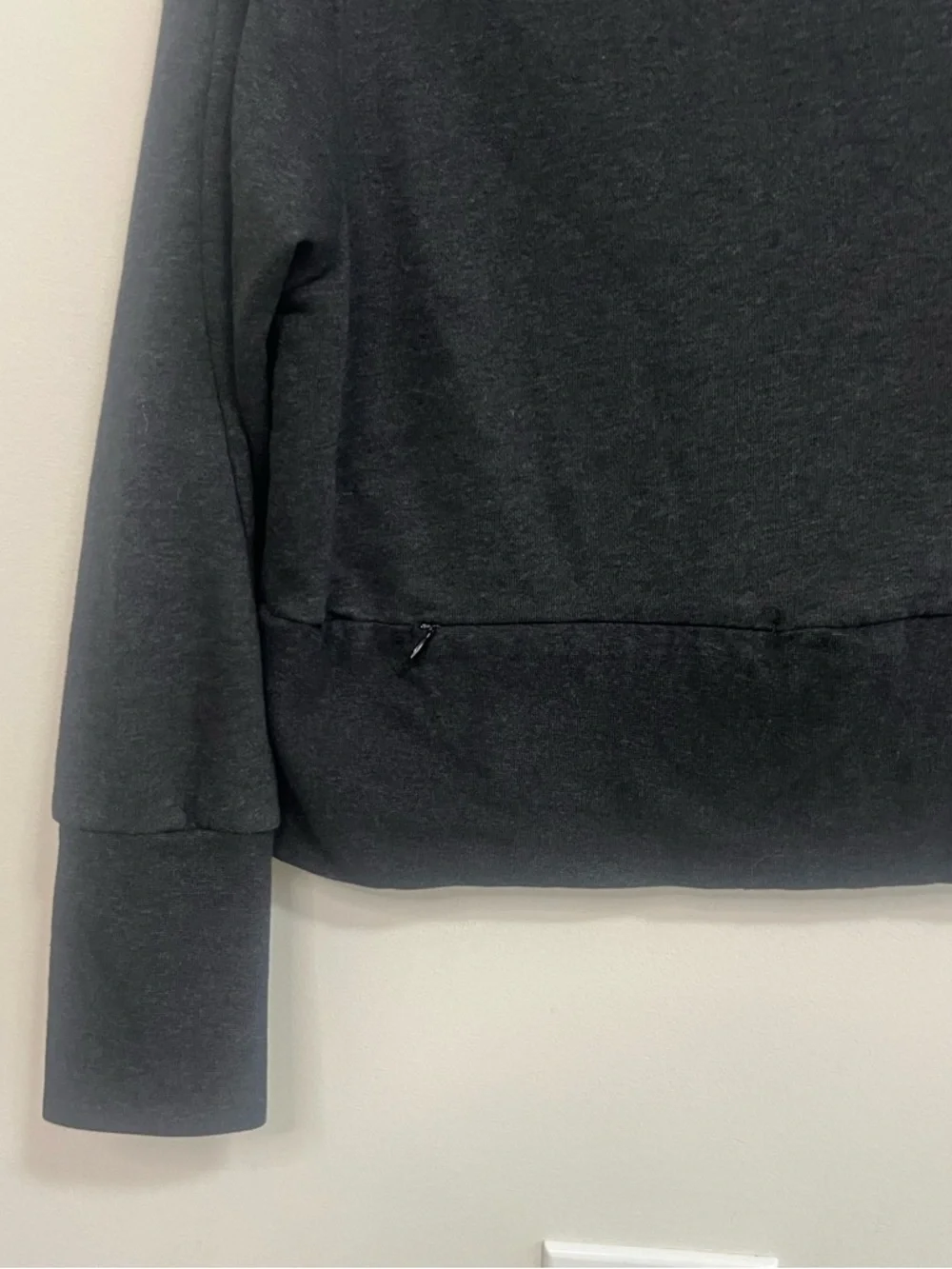 Nike Black Cropped Funnel Neck Hoodie Mock Neck Lounge Athleisure Workout Gym